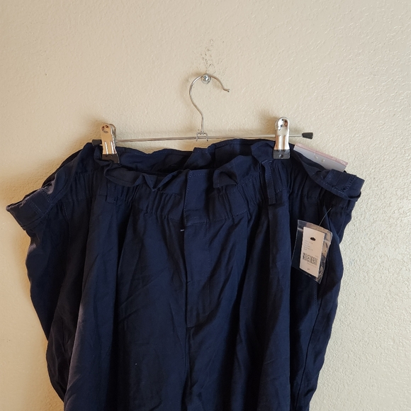 Lane Bryant Paperbag Elastic Waist Wide Leg Navy Ankle Crop Pants Size 20 - Picture 8 of 8